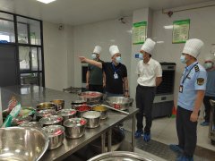 ”全市学校食物平安工做的牵头科室